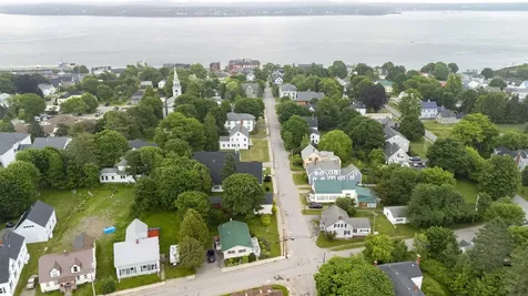 28 Key Street Eastport ME 04631