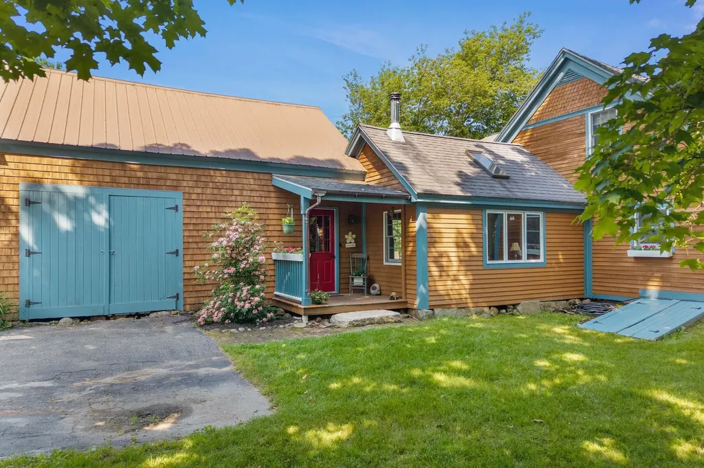 308 Ridge Road Monmouth ME 04259