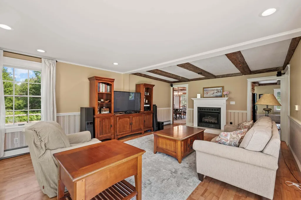 308 Ridge Road Monmouth ME 04259