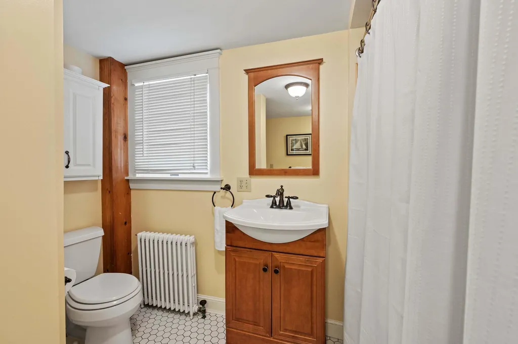 308 Ridge Road Monmouth ME 04259