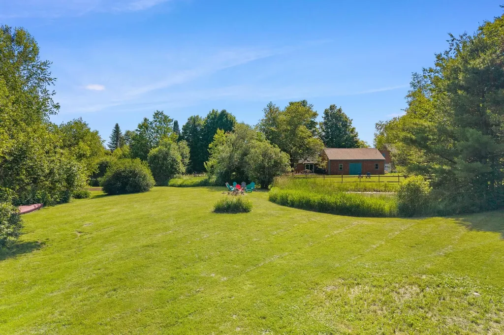 308 Ridge Road Monmouth ME 04259