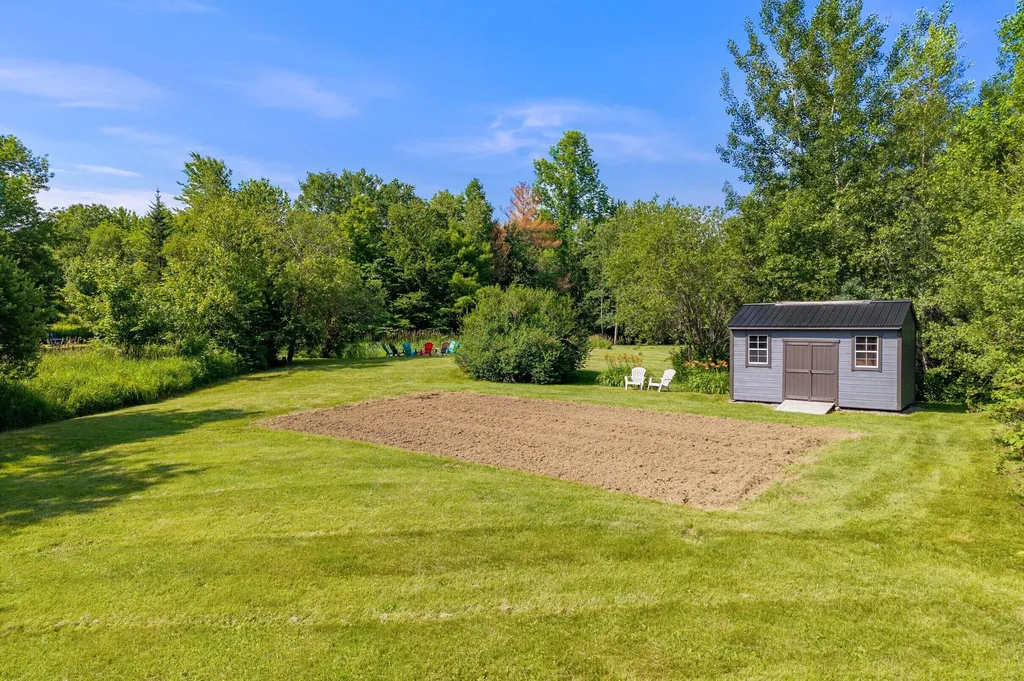 308 Ridge Road Monmouth ME 04259