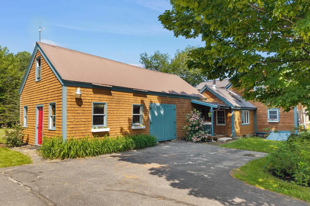 308 Ridge Road Monmouth ME 04259
