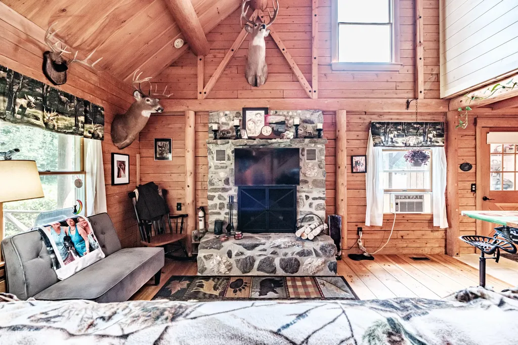 1154 Hunts Corner Road Albany Twp ME 04217