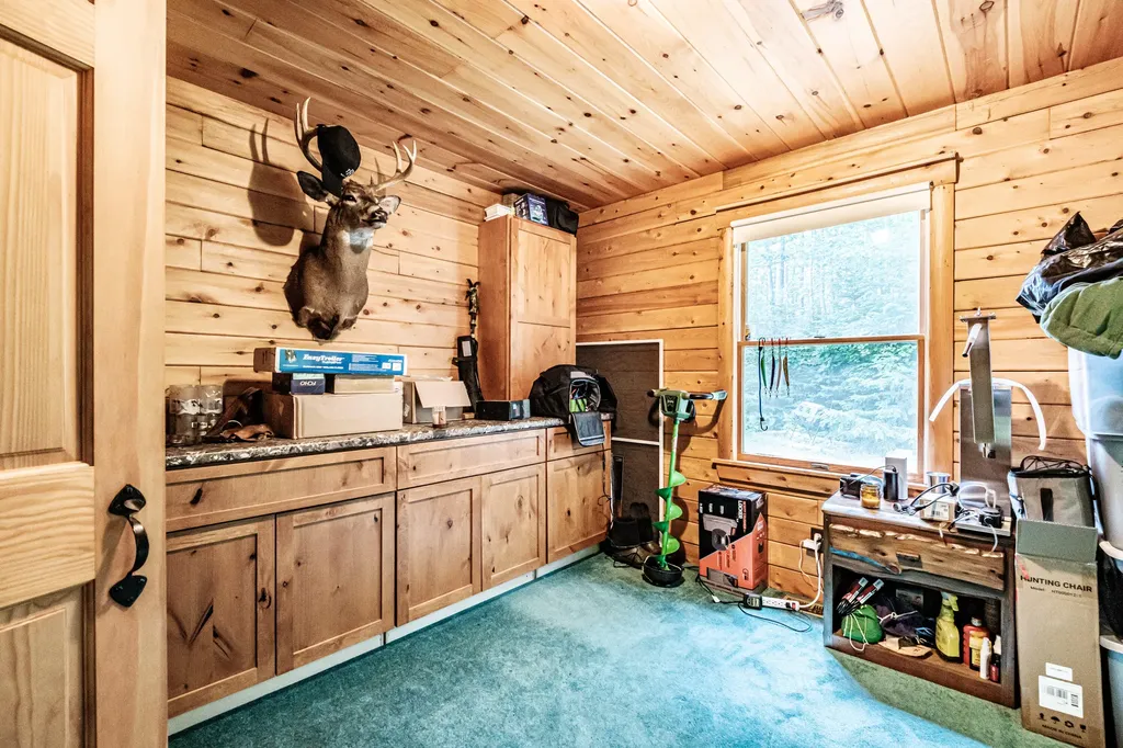 1154 Hunts Corner Road Albany Twp ME 04217