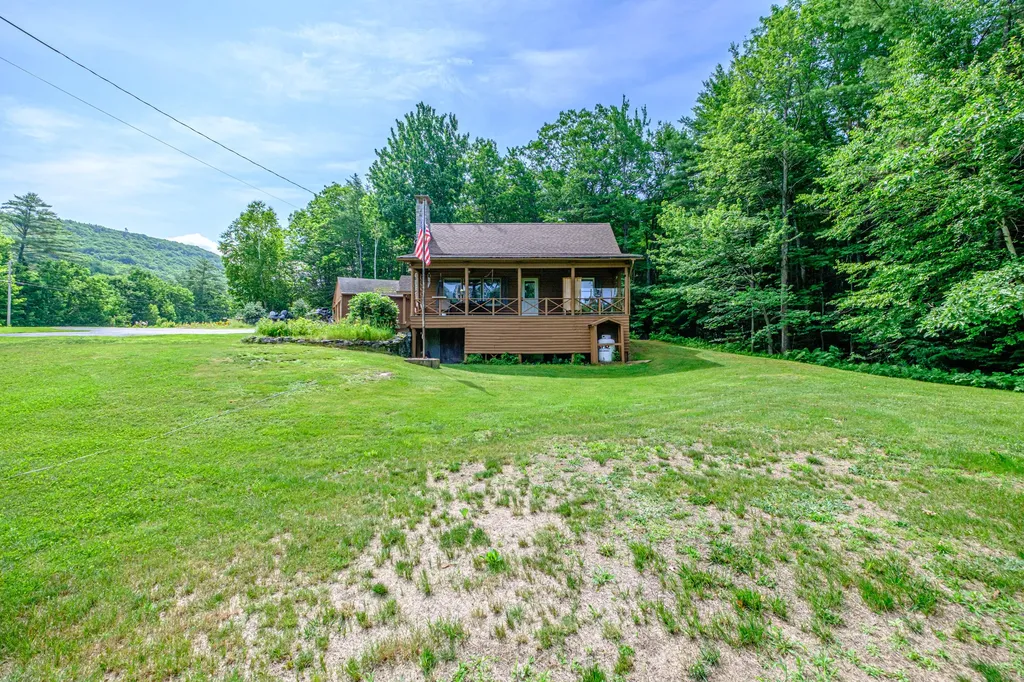 1154 Hunts Corner Road Albany Twp ME 04217