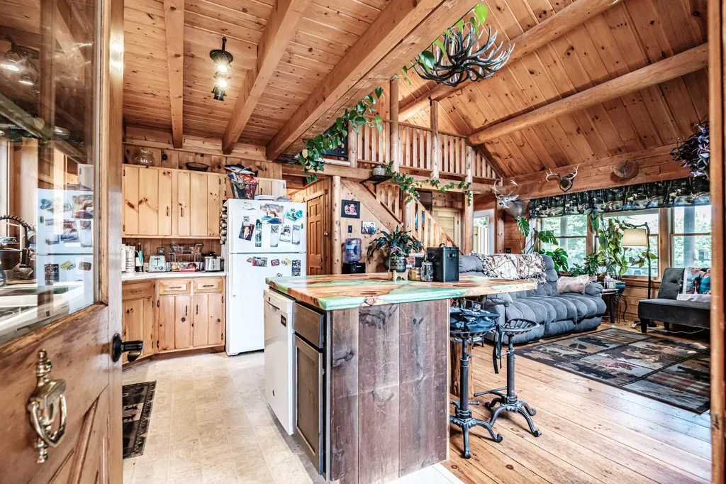 1154 Hunts Corner Road Albany Twp ME 04217