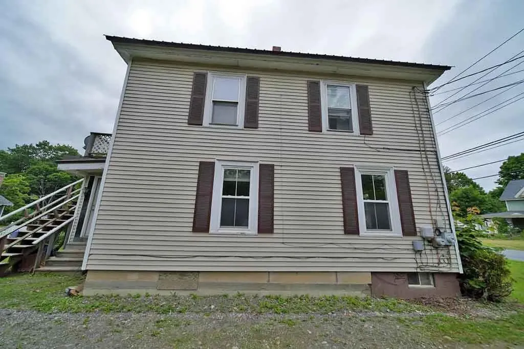 49 Pleasant Street Houlton ME 04730