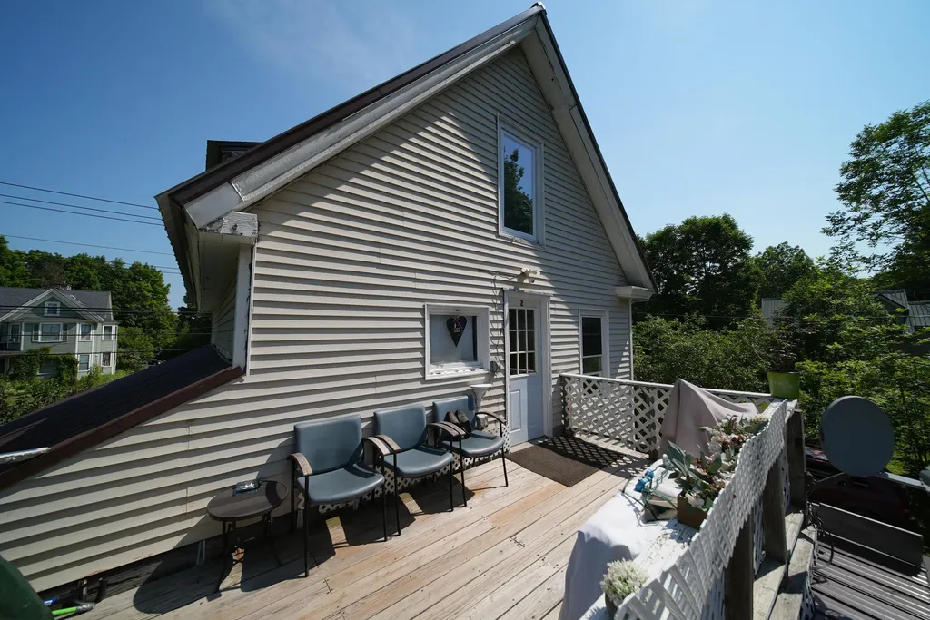49 Pleasant Street Houlton ME 04730