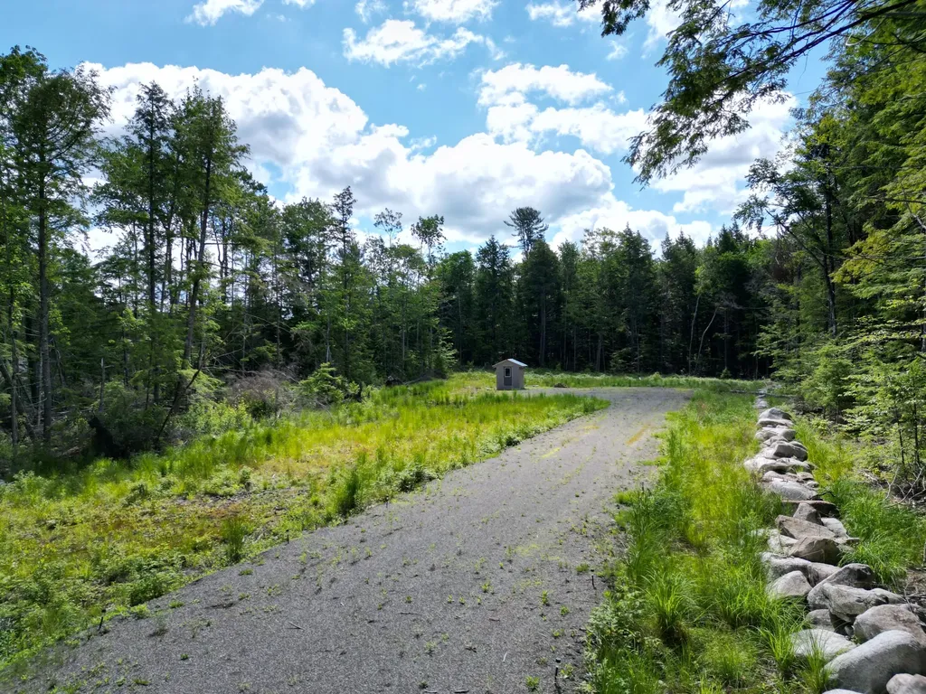 7 Flanders Drive Lincoln ME 04457