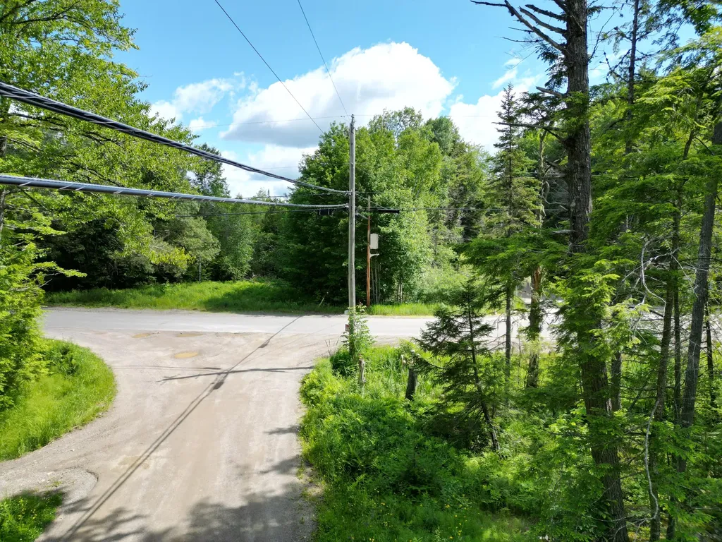 7 Flanders Drive Lincoln ME 04457