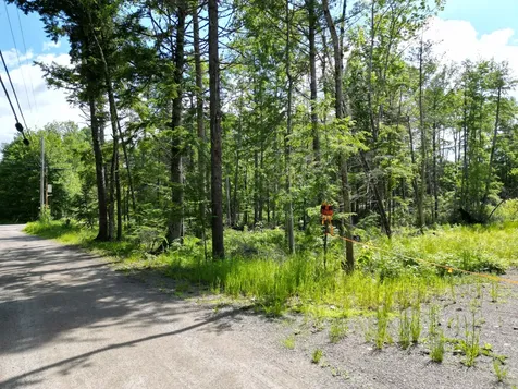 7 Flanders Drive Lincoln ME 04457