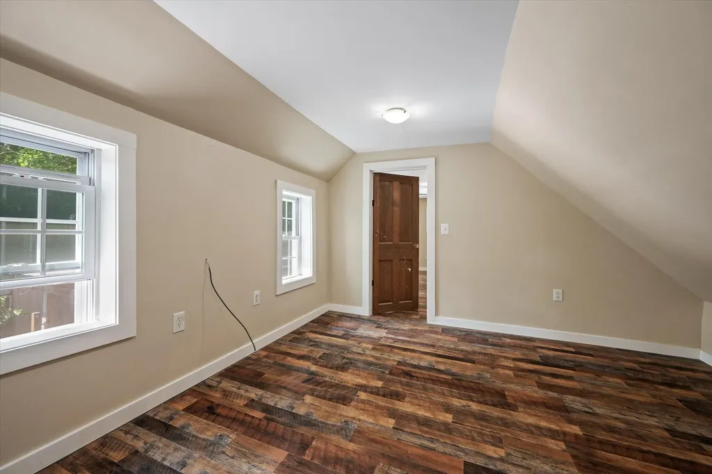 137 Main Street Winterport ME 04496