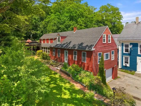 137 Main Street Winterport ME 04496