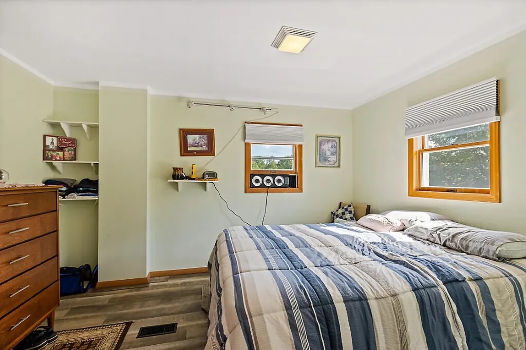 2522 N Belfast Avenue Augusta ME 04330