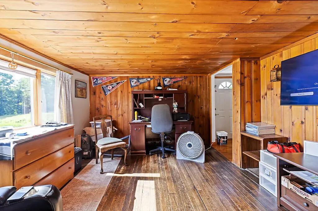 2522 N Belfast Avenue Augusta ME 04330