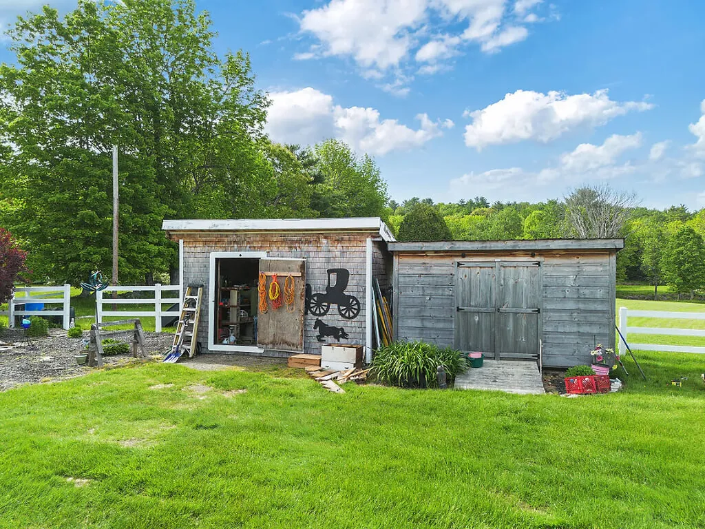 2522 N Belfast Avenue Augusta ME 04330