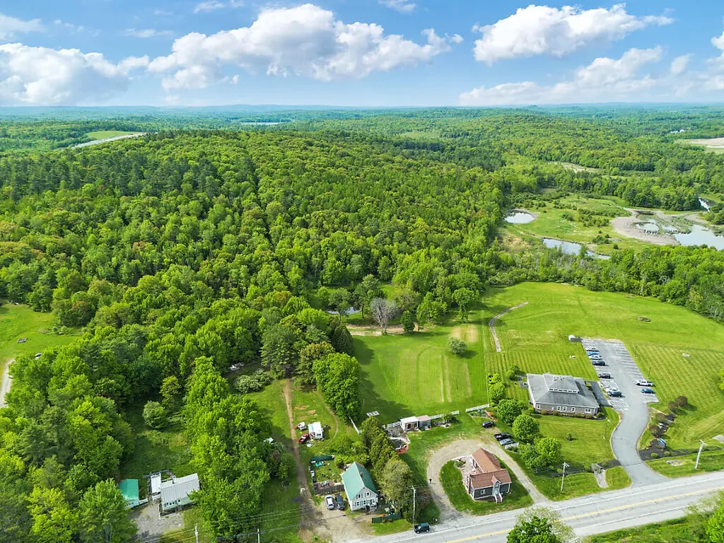 2522 N Belfast Avenue Augusta ME 04330