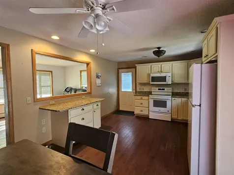 1029 E River Road Skowhegan ME 04976