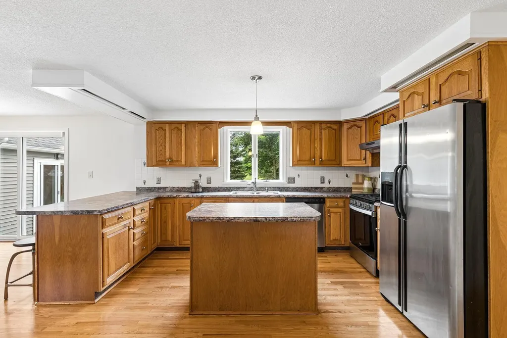 982 Highland Avenue South Portland ME 04106