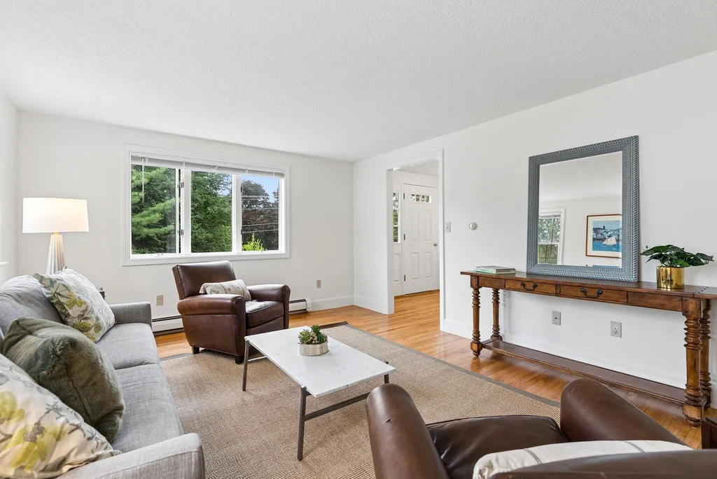 982 Highland Avenue South Portland ME 04106