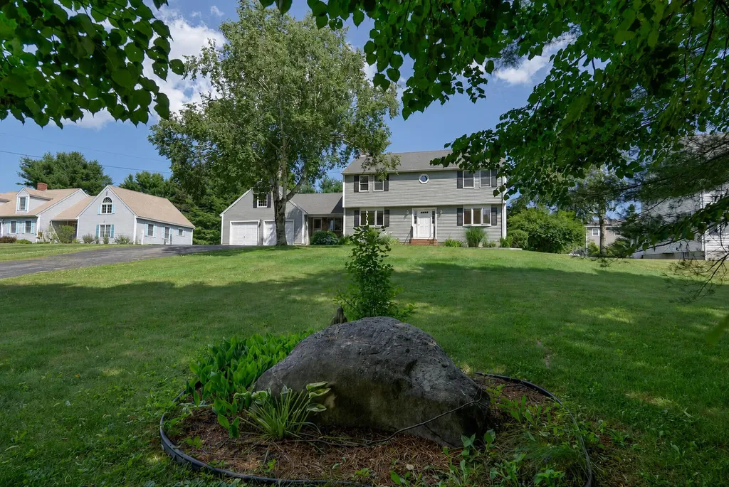 982 Highland Avenue South Portland ME 04106