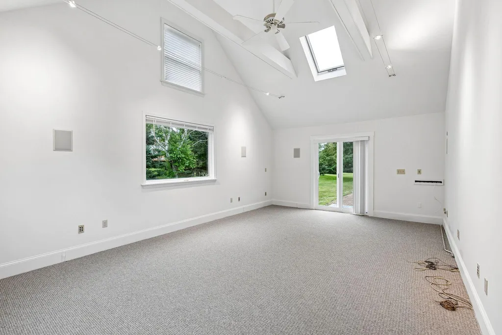 982 Highland Avenue South Portland ME 04106