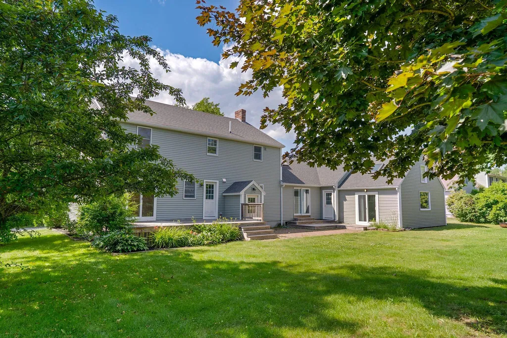 982 Highland Avenue South Portland ME 04106