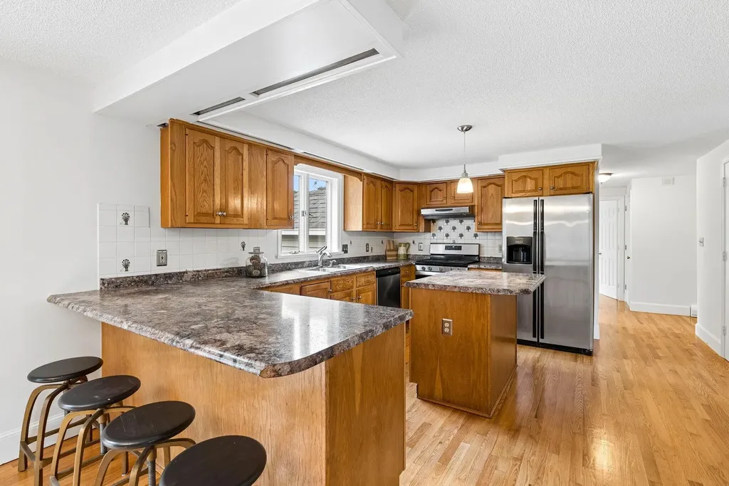 982 Highland Avenue South Portland ME 04106
