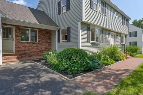 982 Highland Avenue South Portland ME 04106