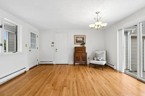 982 Highland Avenue South Portland ME 04106