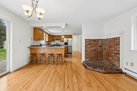 982 Highland Avenue South Portland ME 04106