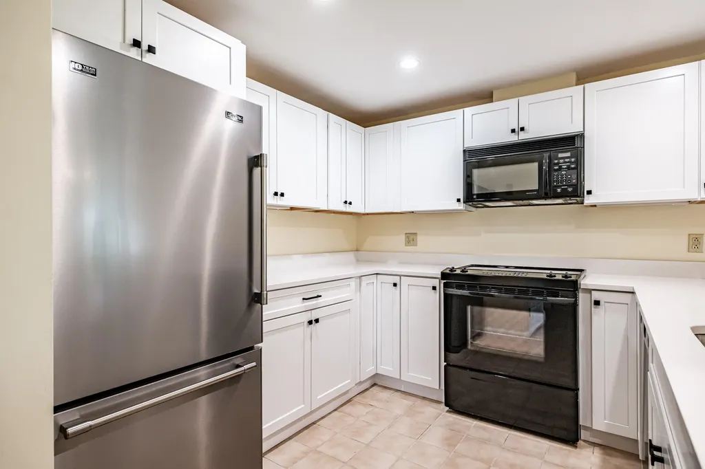 19 Muirfield Drive Bridgton ME 04009
