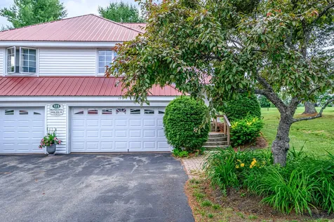 19 Muirfield Drive Bridgton ME 04009