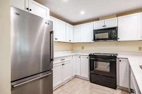 19 Muirfield Drive Bridgton ME 04009