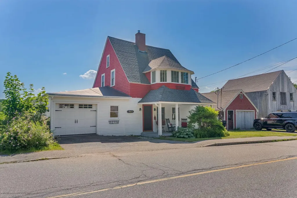 31 Pier Road Kennebunkport ME 04046