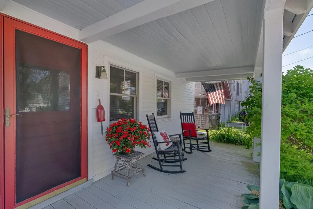 31 Pier Road Kennebunkport ME 04046