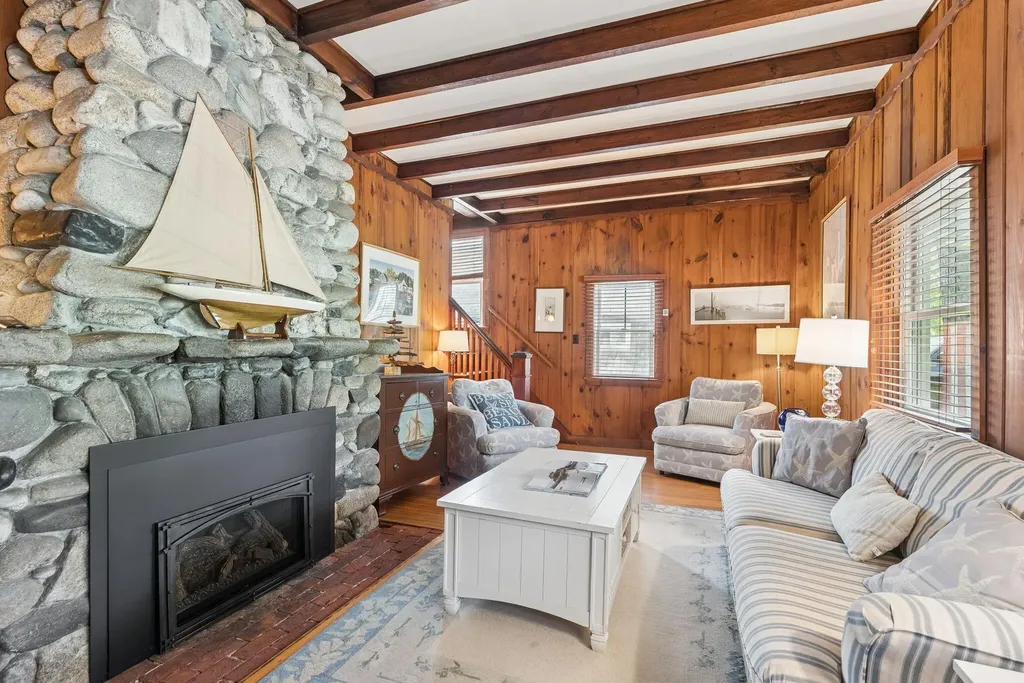 31 Pier Road Kennebunkport ME 04046