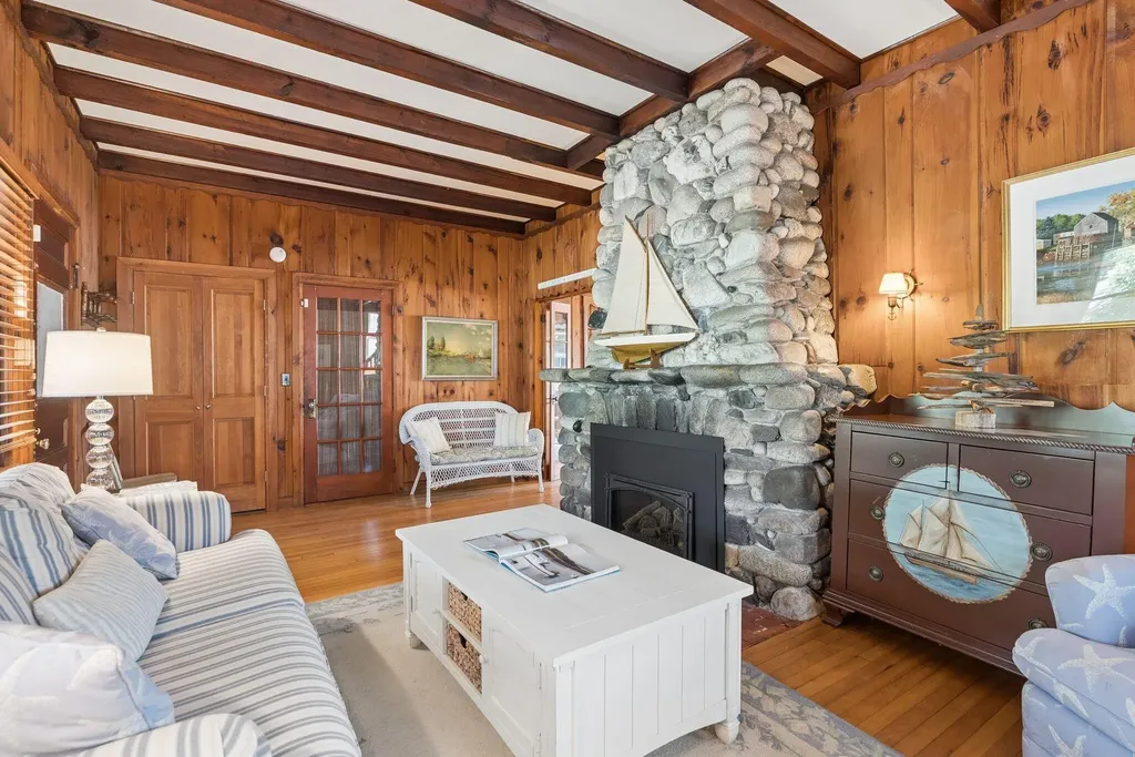 31 Pier Road Kennebunkport ME 04046