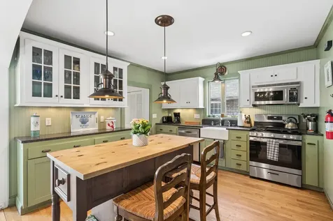 31 Pier Road Kennebunkport ME 04046