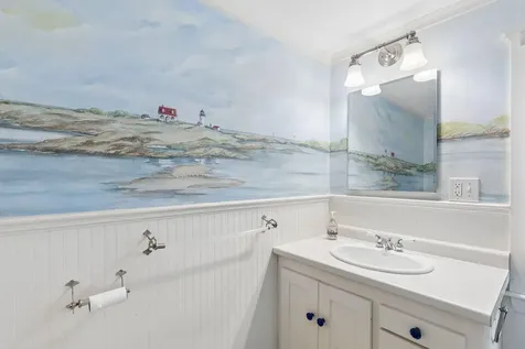 31 Pier Road Kennebunkport ME 04046