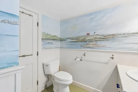 31 Pier Road Kennebunkport ME 04046