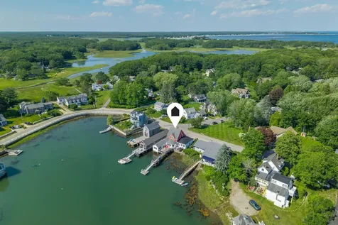31 Pier Road Kennebunkport ME 04046