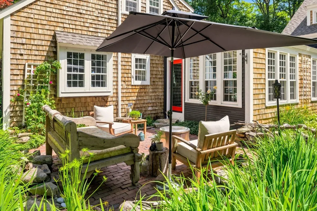 12 Great Hill Way Eliot ME 03903