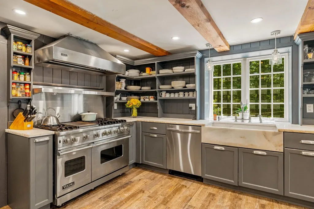 12 Great Hill Way Eliot ME 03903