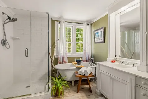 12 Great Hill Way Eliot ME 03903
