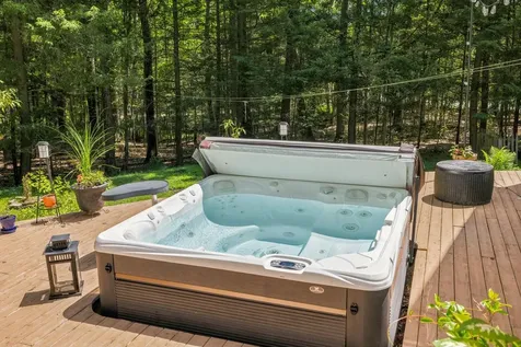 12 Great Hill Way Eliot ME 03903