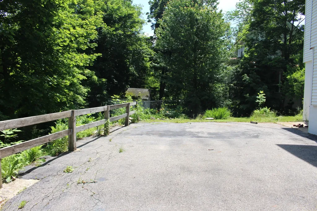 424 Penobscot Street Rumford ME 04276