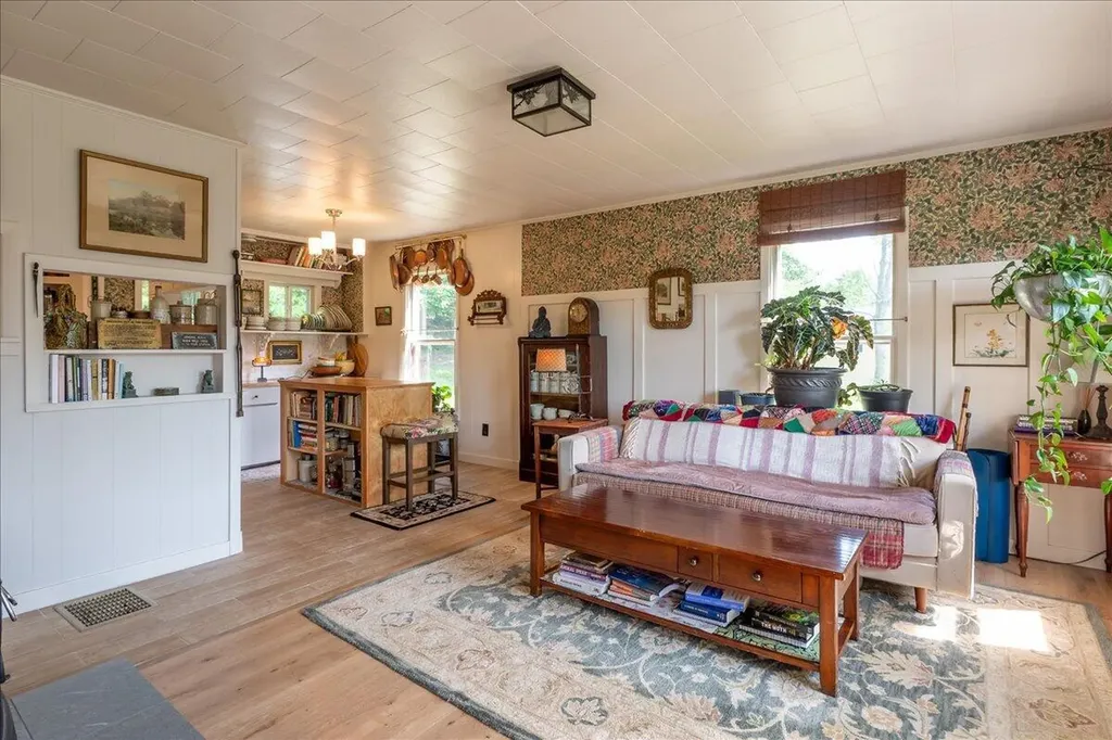 662 Searsmont Road Appleton ME 04862