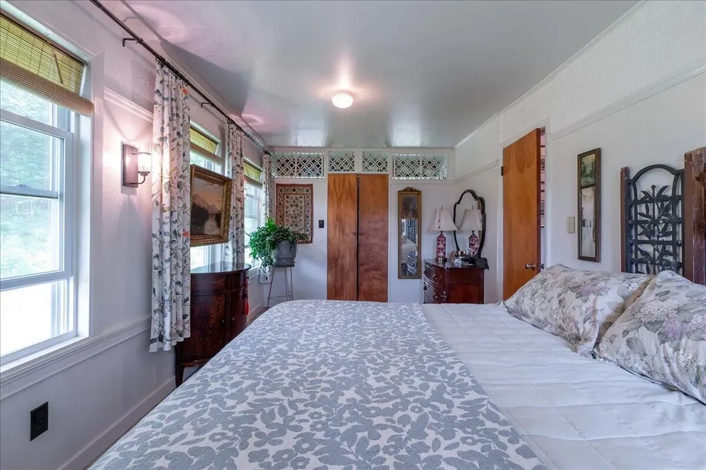 662 Searsmont Road Appleton ME 04862